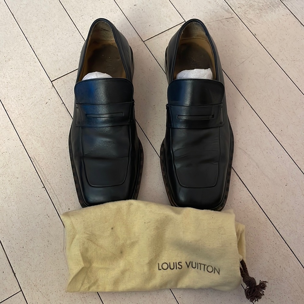 Louis Vuitton Mens shoes sz 6